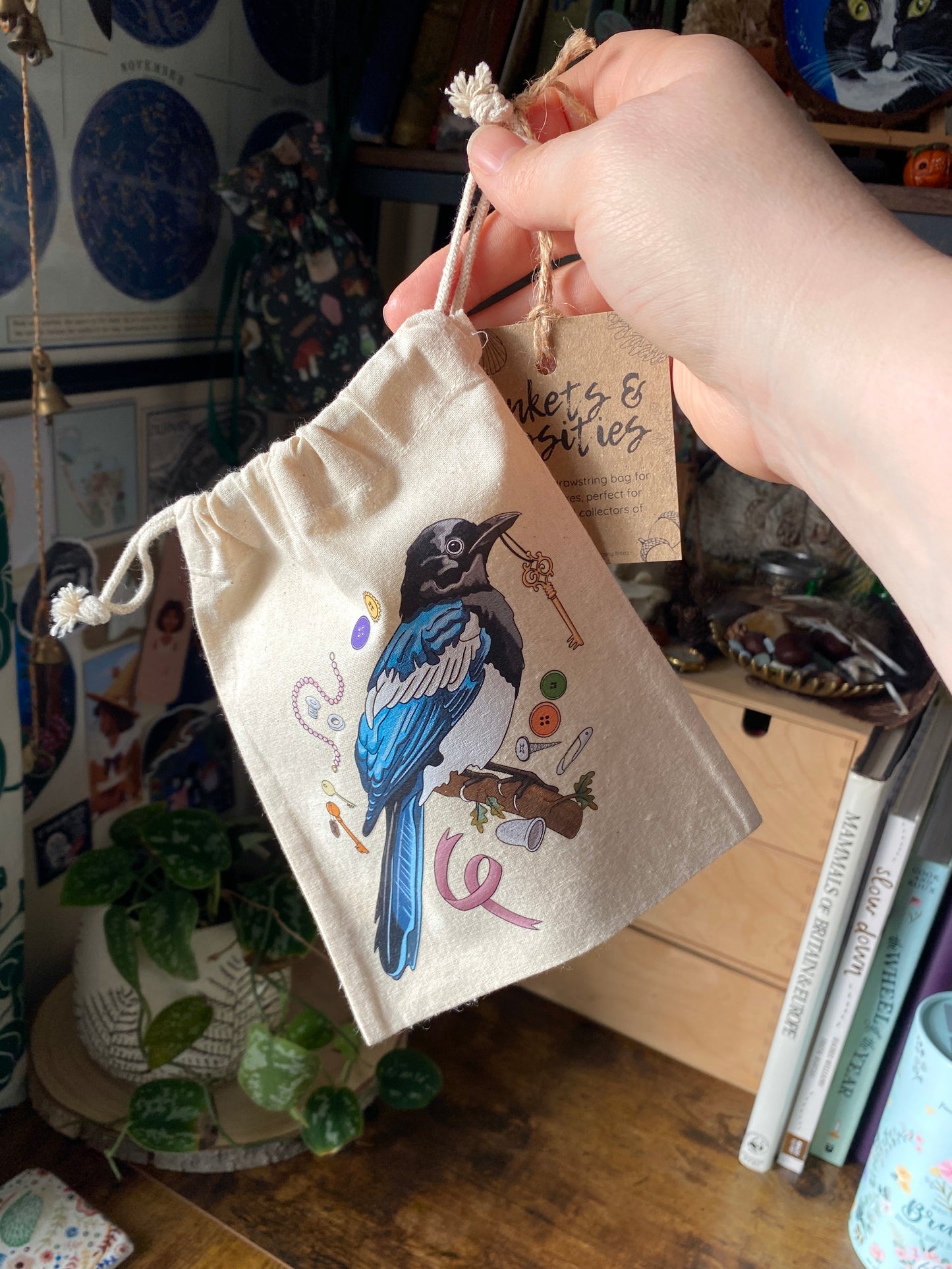 Human Magpie drawstring bag