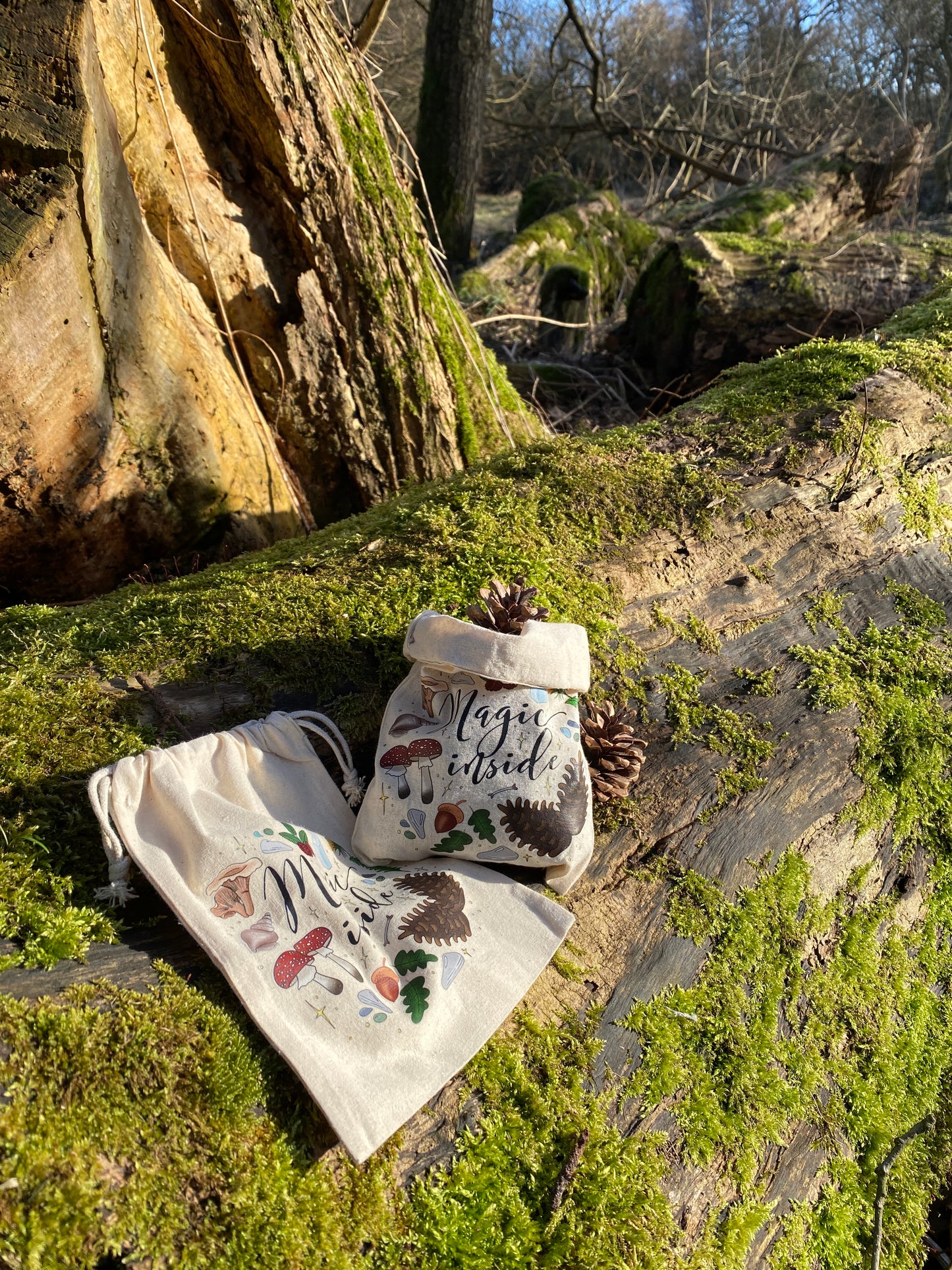 Pocket Treasure drawstring cotton bag