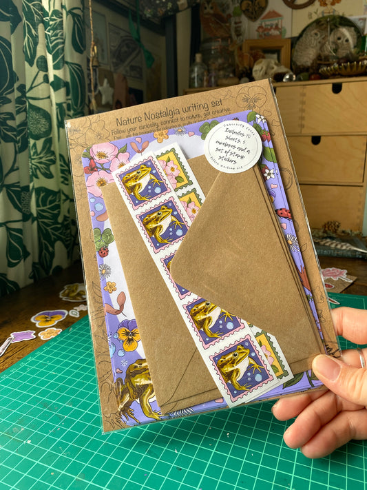 Nature Nostalgia writing set