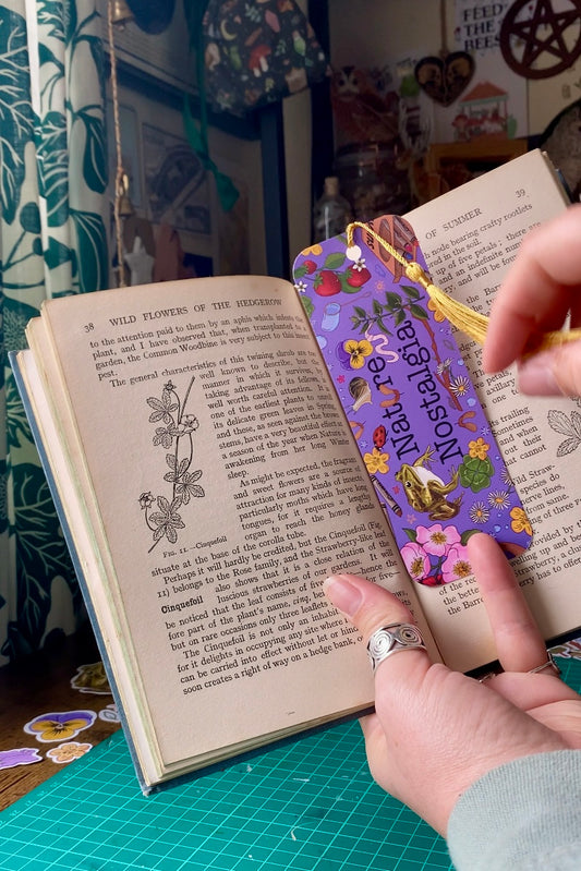 Nature Nostalgia tassel bookmark
